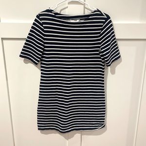 Adorable navy and white cotton/ terry mini dress, great for swim coverup. Sz S